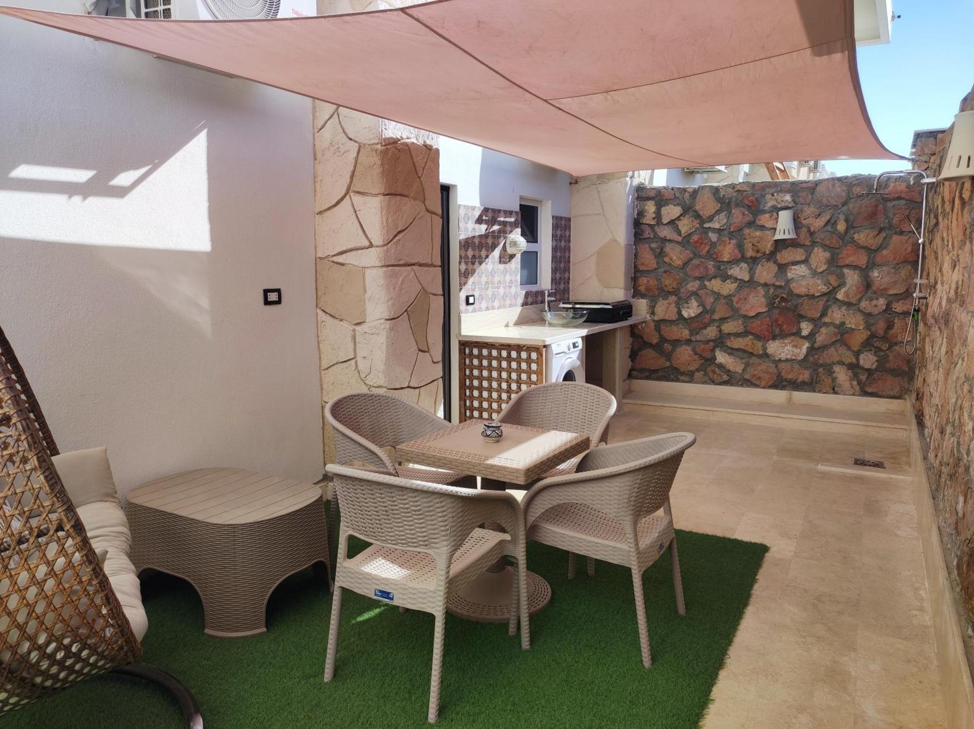Boka Bay One Апартаменти *